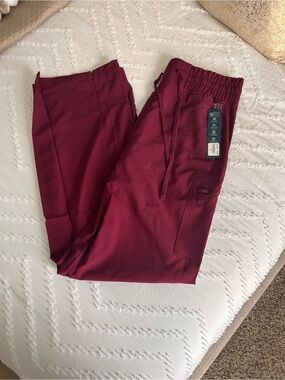 Women's Drawstring Cargo Scrub Pants Wine Red
